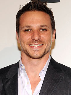 How tall is Drew Lachey?